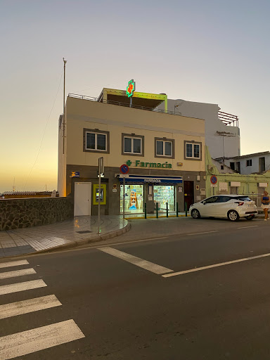 Farmacia Arguineguín - Ctra. General - Ldo. Luis Suárez Blanco