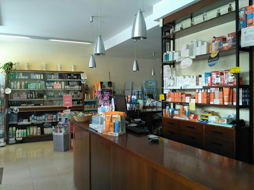 Farmacia Durán, Las Niñas. Lcda. M° del Mar Guerrero
