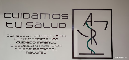 Farmacia El Cercado - Lda. Ana Rosa Fernández Amador
