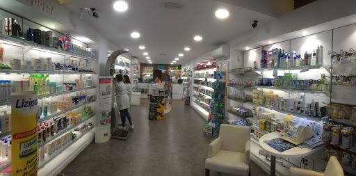 Farmacia Plaza García Ii Farmacia y Parafarmacia en Almería