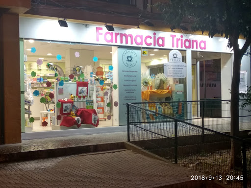 Farmacia Triana - Lda. Lourdes Muñoz Gallardo